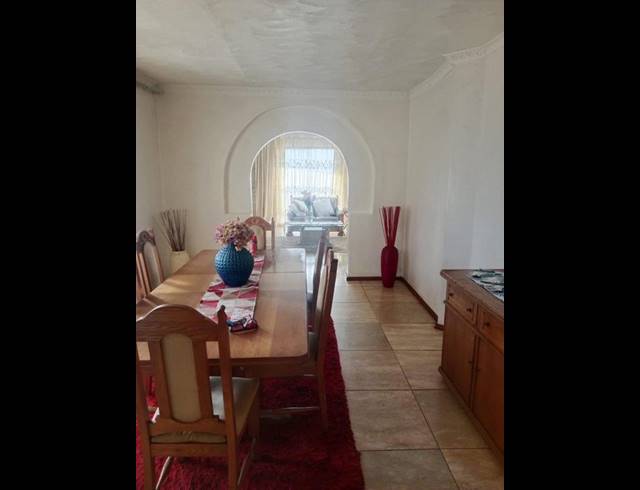 3 BEDROOM HOUSE FOR SALE IN DAWN PARK EXT